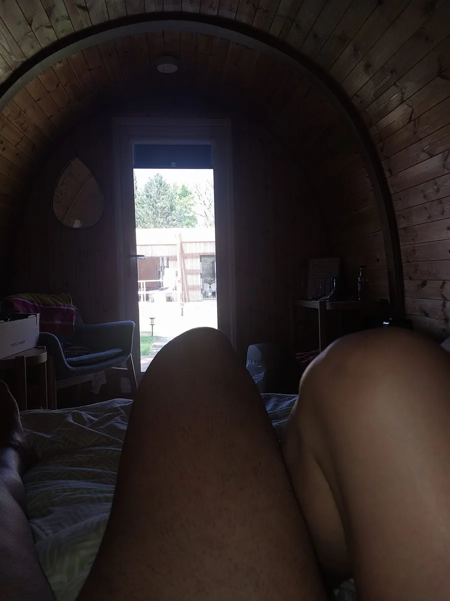 Nudist - Foto 72 van 141