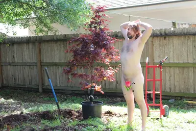 Nudist 83