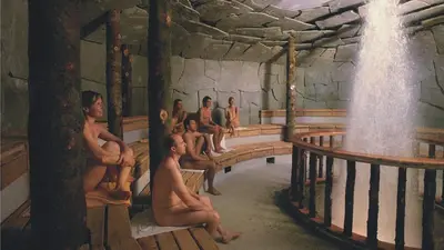 Nudist 73